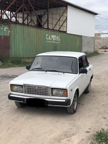 ВАЗ (ЛАДА): ВАЗ (ЛАДА) 2107: 2004 г., 1.6 л, Механика, Бензин, Седан