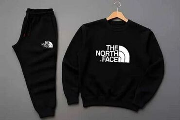 Gornji i donji deo: Nike, Sa ilustracijom, bоја - Šareno — 9