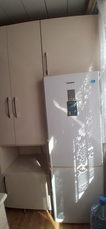 Uzunmüddətli kirayə mənzillər: Qaz su işıq daimidir.2 otaq 65 kv dır.Ancaq ailəyə verilir.Fikri ciddi -da lalafo.az — 7 Uzunmüddətli kirayə mənzillər: Qaz su işıq daimidir.2 otaq 65 kv dır.Ancaq ailəyə verilir.Fikri ciddi — 7