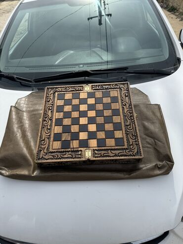 Nərdlər: Sexdə düzəlmə deyil. Əl işi, qoz ağacıdır. Çatdırılma m/s pulsuz -da lalafo.az — 16 Nərdlər: Sexdə düzəlmə deyil. Əl işi, qoz ağacıdır. Çatdırılma m/s pulsuz — 16