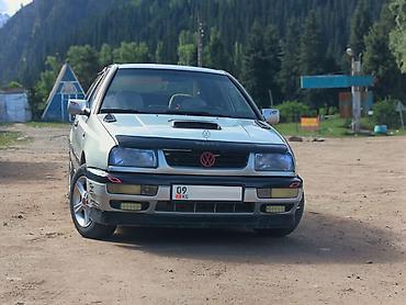 Volkswagen: Volkswagen Vento: 1993 г., Седан — 1