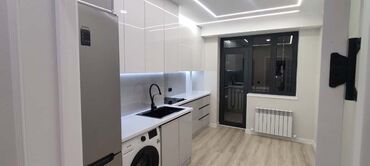 долгосрочная аренда квартир ак орго: 1 бөлмө, 42 кв. м, Элитка, 8 кабат, Дизайнердик ремонт