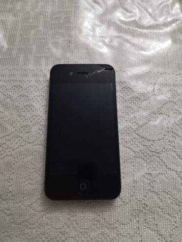 appl: IPhone 4, 32 GB, Qara, Qırıq