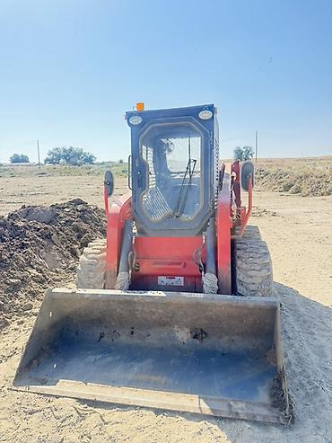 hiab 250: Услуги мини-погрузчика. Работа в стесненных условиях.Выполню — 3