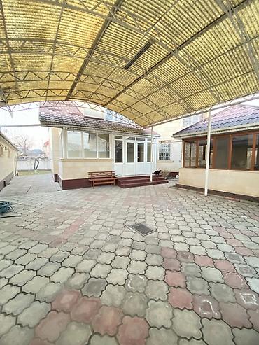 Долгосрочная аренда домов: 300 м², 8 комнат, Утепленный, Теплый пол, Видеонаблюдение — 4