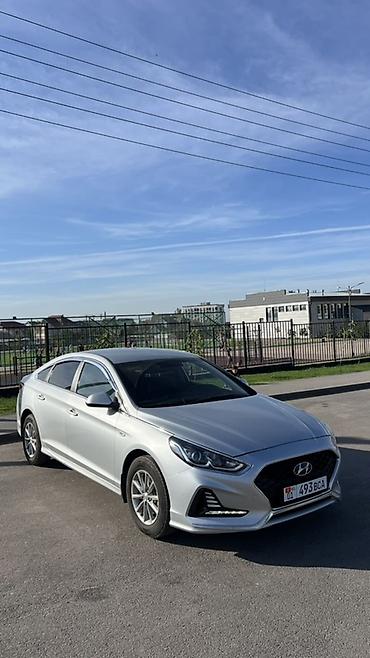 spark 2017: Hyundai Sonata: 2019 г., 2 л, Автомат, Бензин, Седан — 4