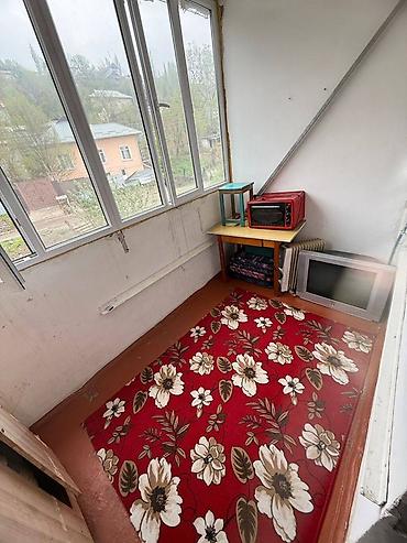 Продажа квартир: 🏢 Продается 3-комнатная квартира в городе Ош 📍 Район: Юго-Восток 📌 — 9