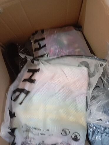 Dukserice: Polovna i nova zenska i muska garderoba — 9