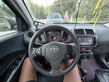 Scion: Scion xD: 2009 г., 1.8 л, Автомат, Бензин, Хэтчбэк — 12