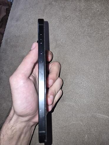 iphone 5 plus: IPhone 16 Pro Max, Qara, Simsiz şarj — 3
