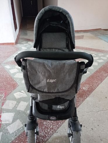 детская коляска stokke: Коляска, цвет - Черный, Б/у