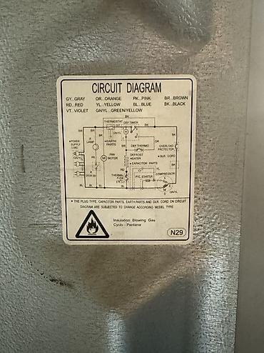 Накопительные водонагреватели: Продаю холодильник, аристон, тумбочка с зеркалом at lalafo.kg — 7 Накопительные водонагреватели: Продаю холодильник, аристон, тумбочка с зеркалом — 7