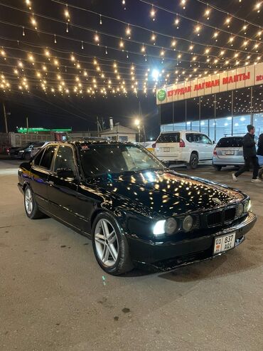 BMW: BMW 5 series: 1992 г., 2.5 л, Механика, Бензин, Седан