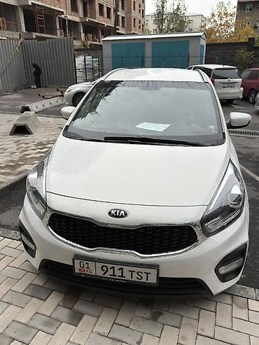 Kia Carens: 2018 г., 2 л, Автомат, Газ, Минивэн