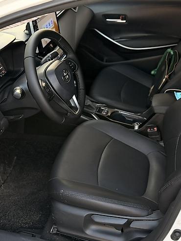 на камри 55: Toyota Corolla: 2022 г., 1.8 л, Вариатор, Гибрид, Седан — 8