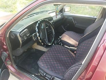 Volkswagen: Volkswagen Vento: 1992 г., 1.8 л, Механика, Бензин, Седан — 7