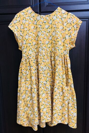 Gündəlik donlar: Gündəlik don, Mini, Bershka, M (EU 38)