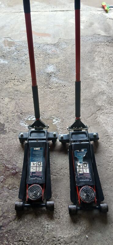 Avtoservis avadanlıqları: Təkər avadanlıqları.Az işlənmiş.Fikri ciddi olanlar zəng etsin — 9