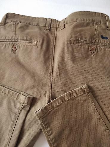 massimo dutti baletanke: Muške chino pantalone, bež/kaki boje, ravnog užeg kroja. - Materijal — 5