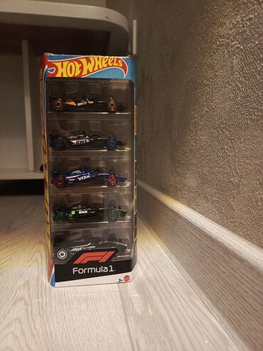 Oyuncaqlar: Hot Wheels Formula 1 die-cast dəst - Brend: Hot Wheels (Mattel) -