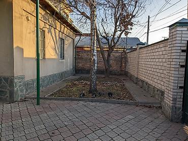 Продажа коттеджей и домов: Продается дом, район первая Киргизия, царское село. Участок 14,5 — 16