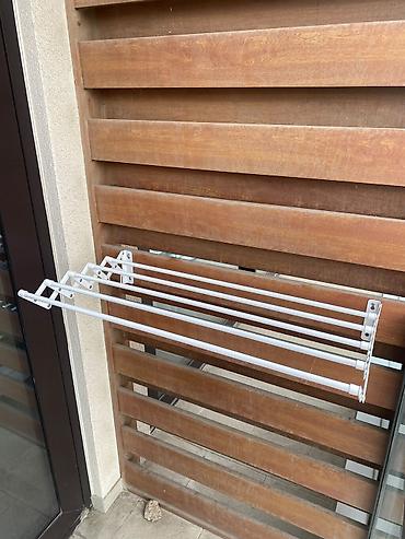 Tavan və divar üçün paltarqurudan sistemlər Məhsul təsviri: - Balkon