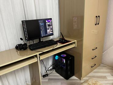 Masaüstü kompüterlər və iş stansiyaları: Full paketə daxil olanlar: 1.Gaming PC 2.Monitor 8k: 1920x1080