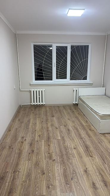 flat osh: 2 комнаты, 43 м², 10 мкр 104 серия, 1 этаж, Свежий ремонт — 4
