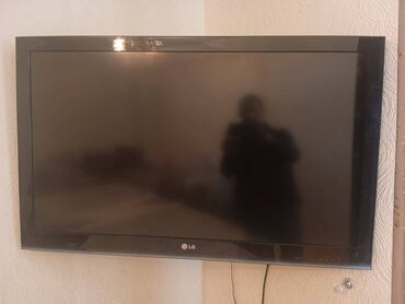 Televizorlar: LG tv satılır az işlənilib 127 sm