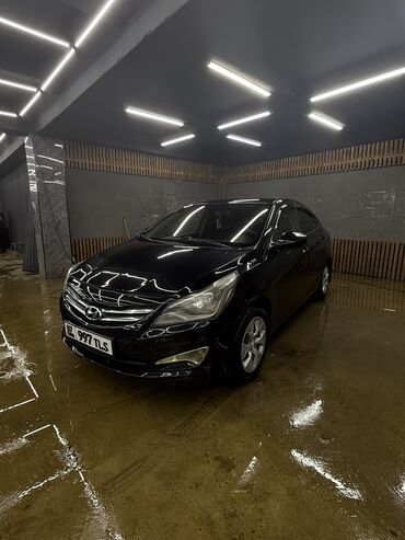 Hyundai: Hyundai Solaris: 2012 г., 1.6 л, Автомат, Бензин, Седан