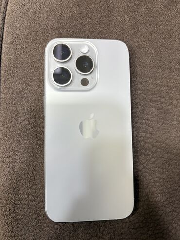 Apple iPhone: IPhone 15 Pro, 128 GB, Natural Titanium, Face ID