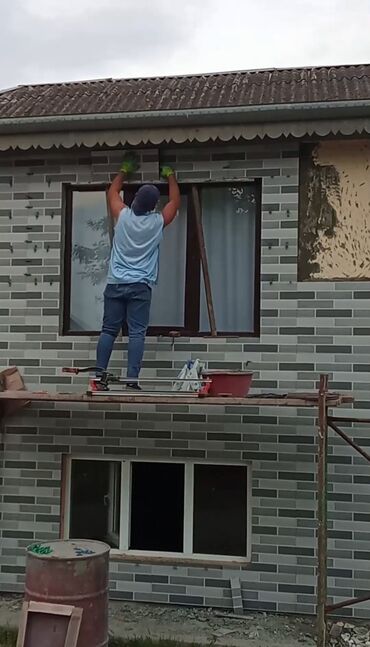 Plitə işləri: Mənzillər🏢, kotteclər🏘️,və digər obyektlərdə🏫🏟️ keramika plitələr🔳 — 3