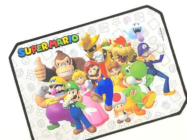 Prostokątna podkładka na stół z motywem Super Mario i różnymi
