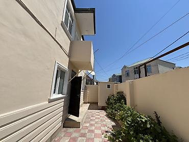 ev ve bag: İki mərtəbəli fərdi yaşayış evi - Ümumi plan: 2 mərtəbə, birinci — 5