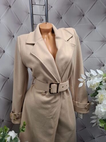 Kaputi: 🔥Elegantni dior kaputi 4600 din na lalafo.rs — 9 Kaputi: 🔥Elegantni dior kaputi 4600 din — 9