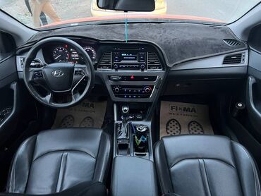 Hyundai Sonata: 2016 г., 2 л, Автомат, Газ, Седан