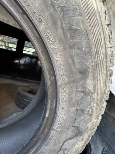 шины r16c: Зимние шины 225/65 R17 102Q 4 пары все одинаковые - Тип: зимние