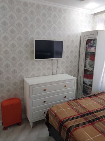 Köhnə tikili: Bakı, Bakıxanov qəs., 3 otaqlı, Köhnə tikili, m. Neftçilər, 90 kv. m -da lalafo.az — 19 Köhnə tikili: Bakı, Bakıxanov qəs., 3 otaqlı, Köhnə tikili, m. Neftçilər, 90 kv. m — 19