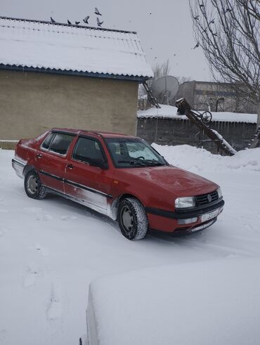 полуавтомат каракол: Volkswagen Vento: 1994 г., 1.8 л, Механика, Бензин, Седан