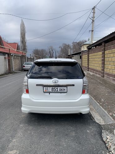 Toyota: Toyota WISH: 2003 г., 1.8 л, Автомат, Бензин, Минивэн