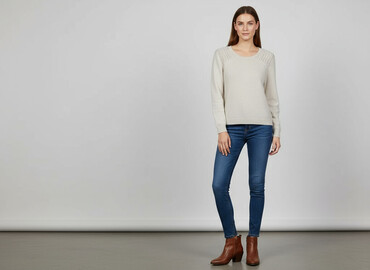 sweter z koronką reserved: Indigo, Светр жіночий, розмір M