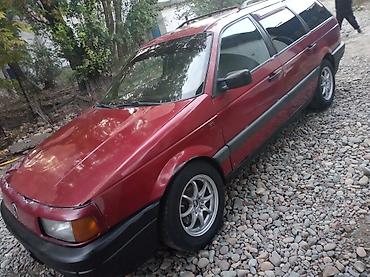 Volkswagen: Volkswagen Passat: 1992 г., 2 л, Механика, Бензин, Универсал — 5