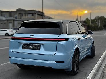 Lixiang: Lixiang L7: 2024 г., 1.5 л, Автомат, Гибрид, Кроссовер — 5