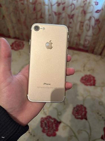 ipad air 7: IPhone 7, 32 GB, Qızılı, Barmaq izi — 2
