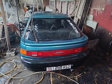 mazda d: Mazda 323: 1991 г., Хэтчбэк — 3