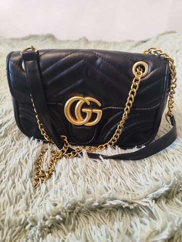 сумки через плечо женские на длинной ручке: Набор женских сумок (4 шт.) 1) Черная мини-сумка с плечевой цепочкой