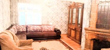 Uzunmüddətli kirayə mənzillər: Kirayə verilir: tam mebelli, geniş və işıqlı mənzil. 3 Otağ mətbəx — 2