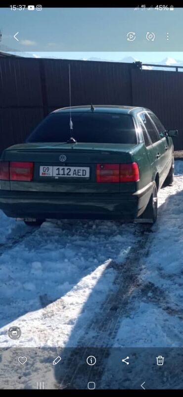 мати 2: Volkswagen Passat: 1994 г., 2 л, Механика, Бензин, Седан