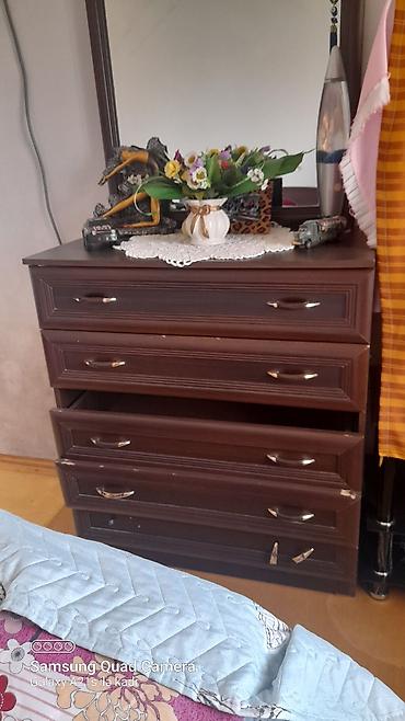 reception masa: Yataq otağı üçün mebel dəsti - Rəng: tünd qəhvəyi (taxta teksturalı) — 2