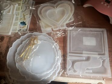 Digər alət dəstləri: Epoksi qəlib və bəzək işləri üçün tam dəst Tərkib: - Şəffaf maye — 16